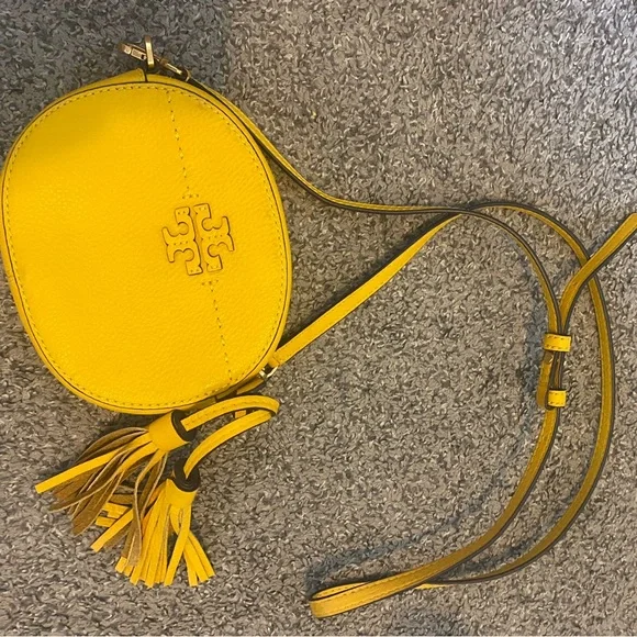 Tory Burch McGraw Round Leather Yellow Marigold Crossbody Purse Bag Tassels - Picture 8 of 9